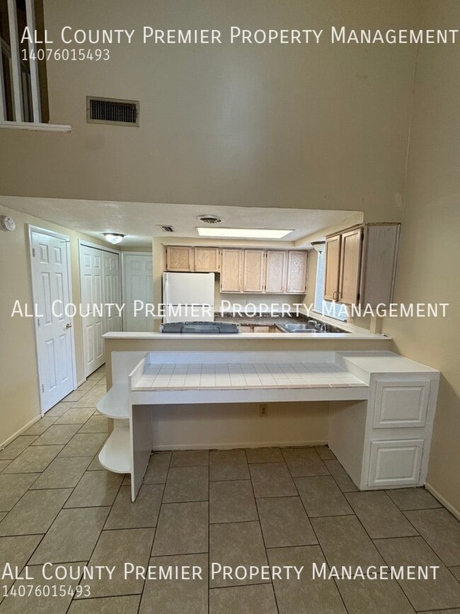 Building Photo - 201 Dovetail Ct