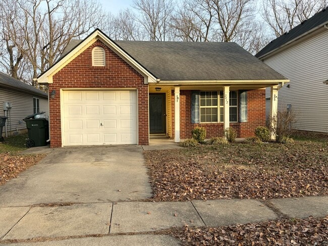 Building Photo - 3 Bedroom Available Now!