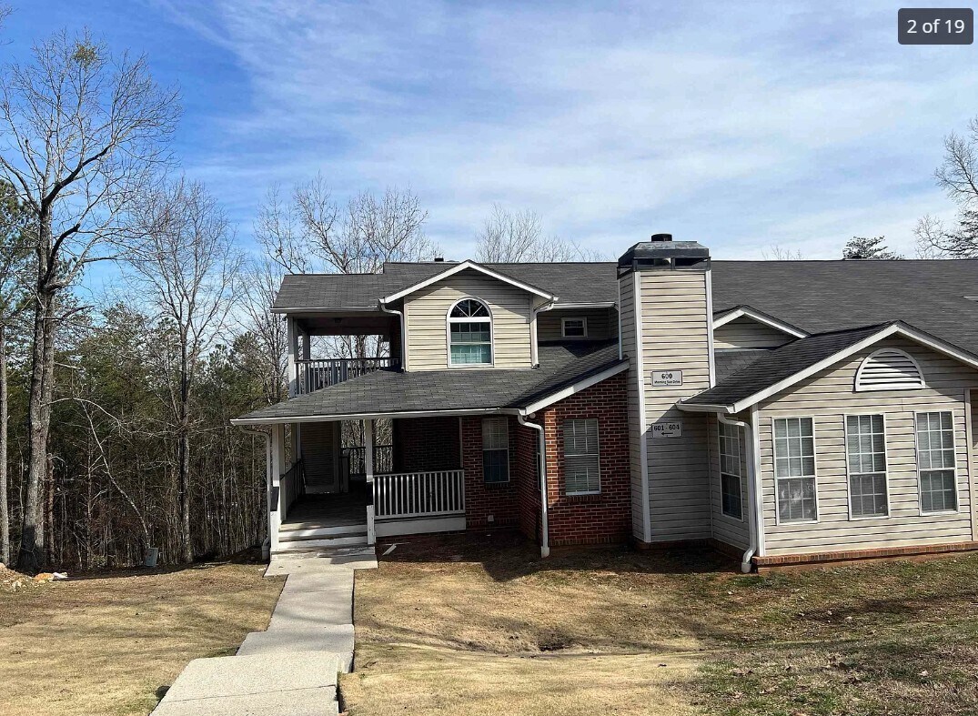 Building Photo - 601 Morning Sun Dr