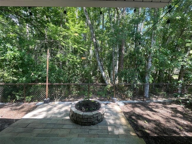 Building Photo - 12509 Cavalier Ct
