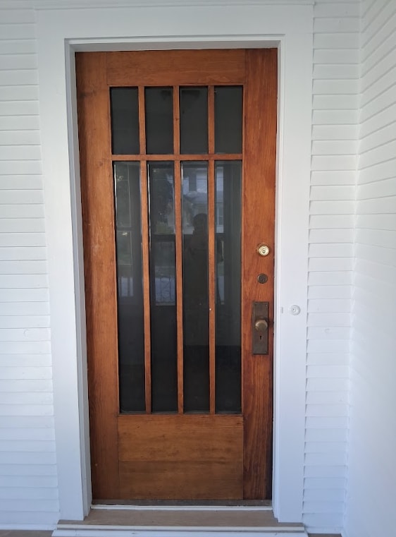 Building Photo - 418 S Hancock Ave