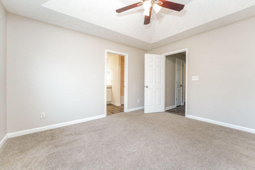 Building Photo - 2249 Ligney Creek Ln