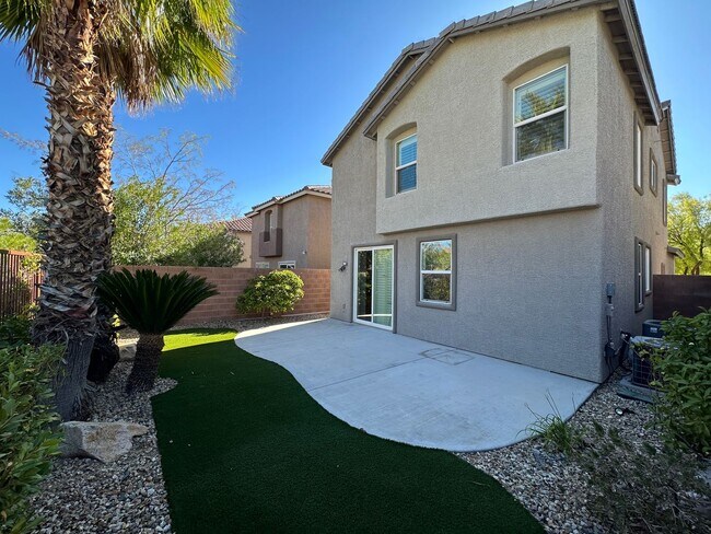 Building Photo - Summerlin West & Summerlin