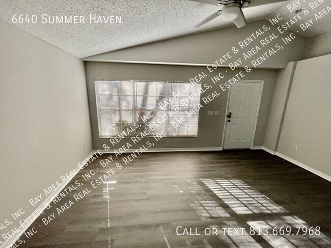 Building Photo - 6640 Summer Haven Dr