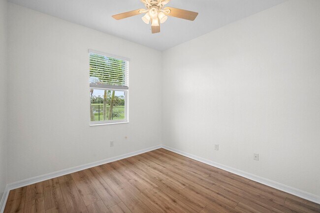Building Photo - Beautiful Home in Alva 3 bedrooms 2 baths ...