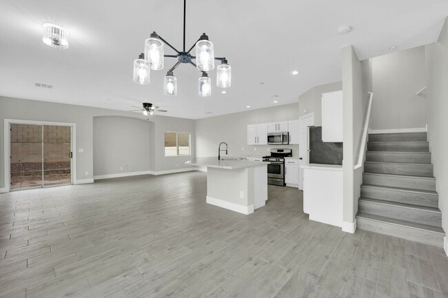 Building Photo - Charming Two-Story Townhome in a Gated Com...