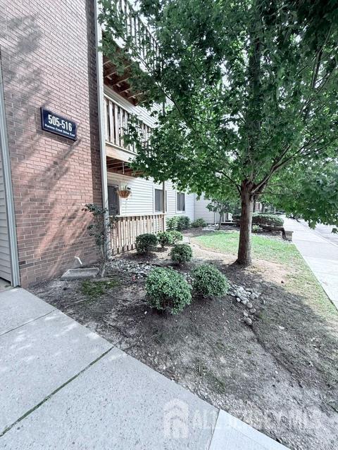 Building Photo - 511 Ravens Crest Dr