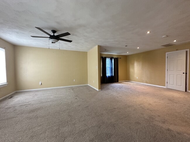 Building Photo - 4447 Rivermill Ct