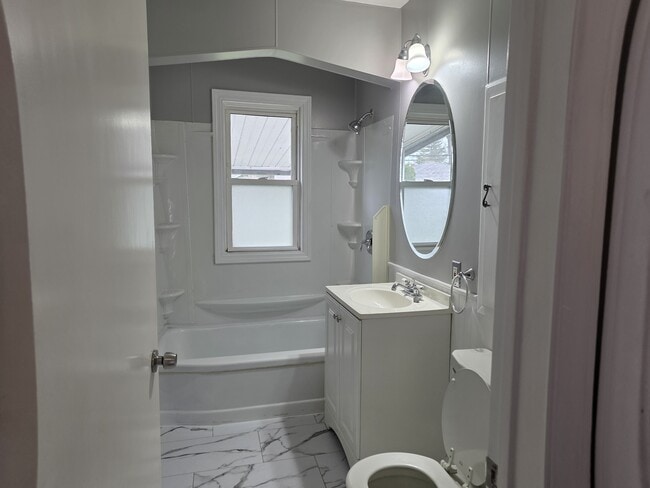 Building Photo - 26051 Alger St