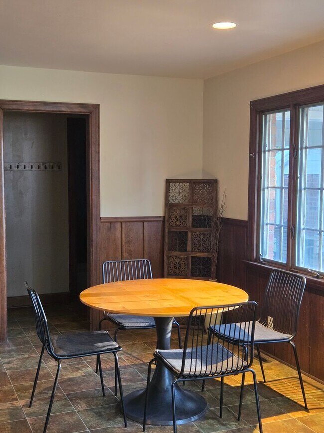 Building Photo - Premium Listing: Historic Estate + Acreage — Lamar’s Crown Jewel