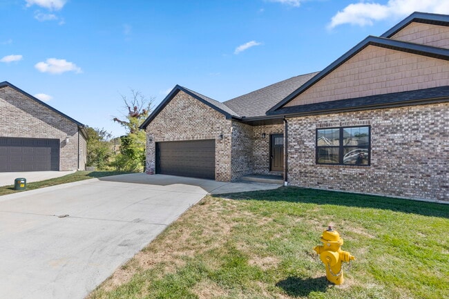 Building Photo - 81 E Autumn Leaf Dr