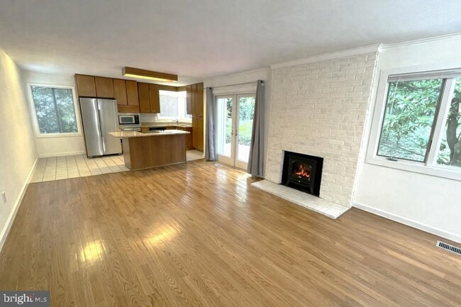 Building Photo - 7220 Vistas Ln