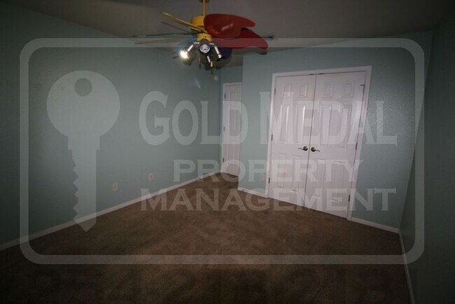 Building Photo - 2908 Tucson Dr