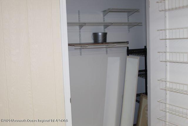 Building Photo - 134 Amberly Dr