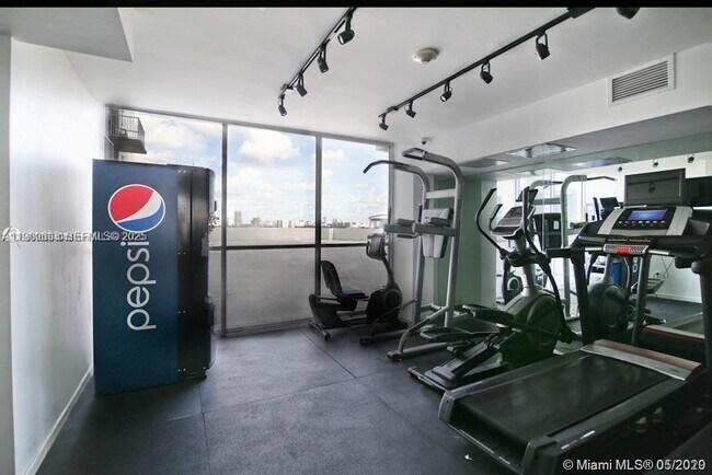 Building Photo - 1 Glen Royal Pkwy