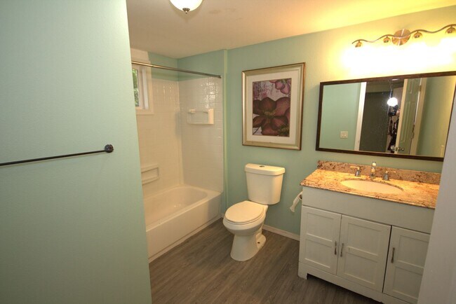 Building Photo - Beautifully Renovated Home in Burien.