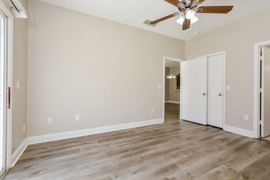 Building Photo - 13212 Canna Lily Dr