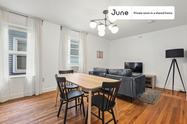 Building Photo - Room in Shared 3 bed/2 bath home in Brighton