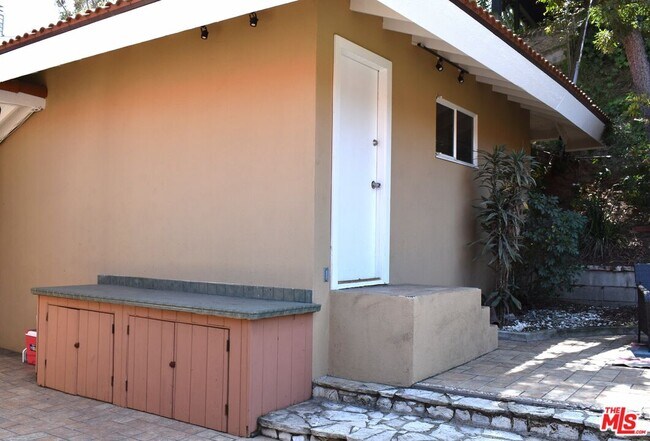Building Photo - 4777 Don Porfirio Pl