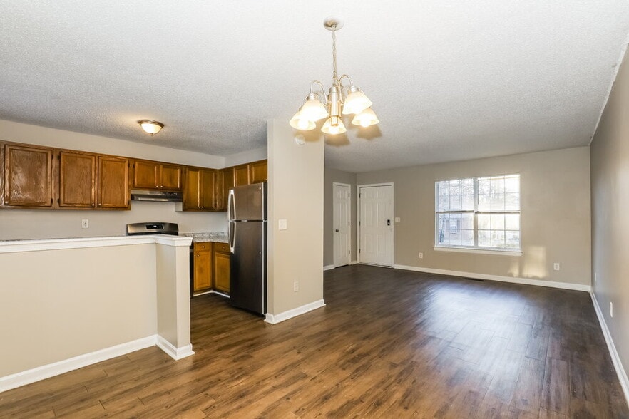 Building Photo - 3467 Meadowland Pl SW