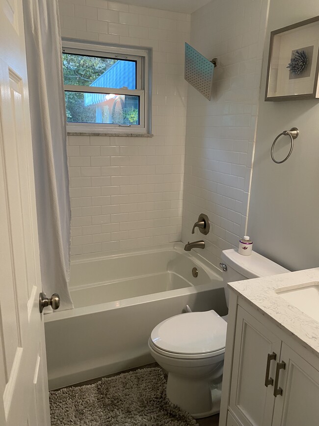 1st Floor Bath - 2300 Crestview Rd