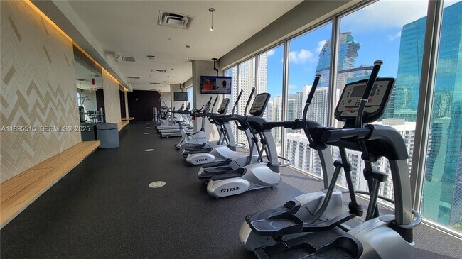 Building Photo - 151 SE 1st St