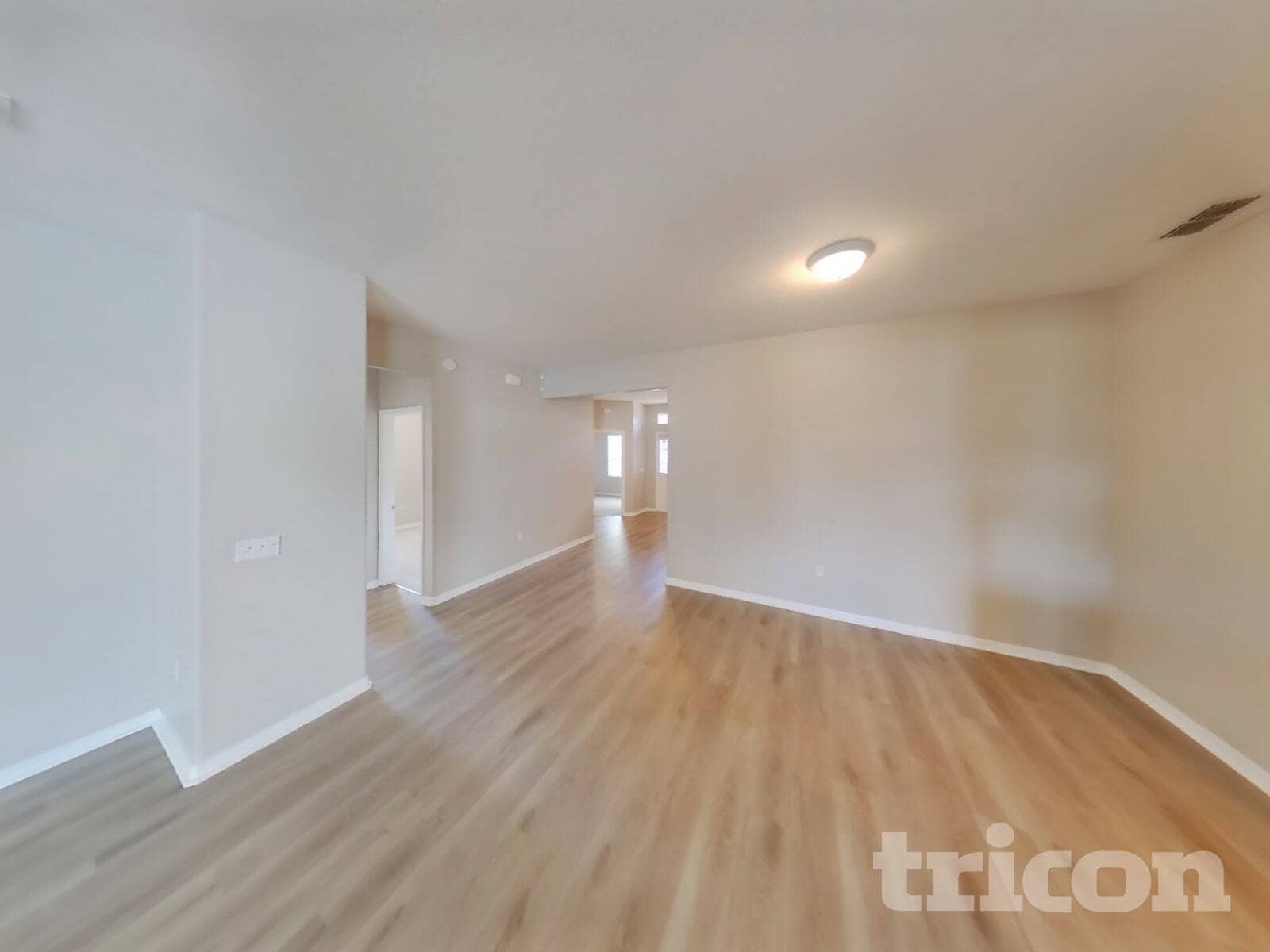 Building Photo - 10744 Carloway Hills Dr