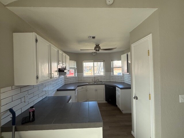 Building Photo - 5056 Clear Springs Dr