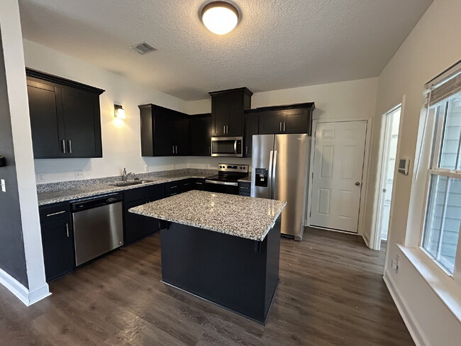 Building Photo - Home for Rent