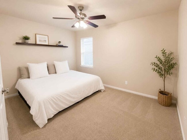 Building Photo - 21570 Spear Valley Ln