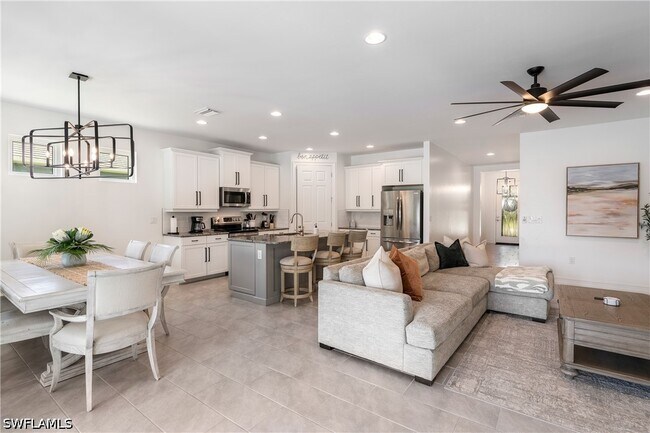 Building Photo - 14837 Windward Ln