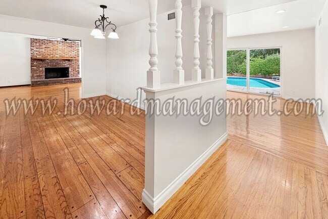 Building Photo - 8360 Rudnick Ave