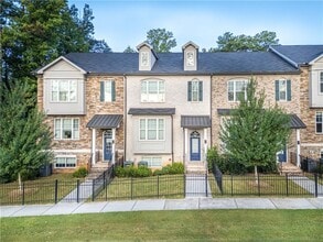 Building Photo - 170 Wren Dr