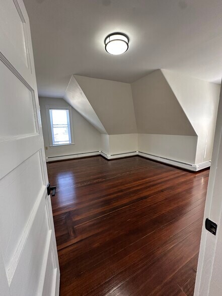 bedroom 3 - 293 Main St