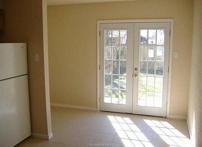 Building Photo - 1135 Georgia St