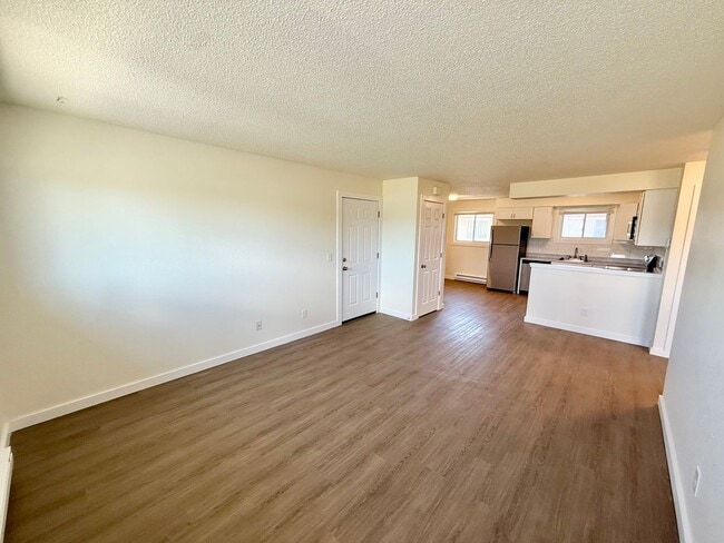 Building Photo - 4950-4956 Basswood Drive
