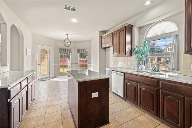 Building Photo - 1300 Spanish Needle Trail