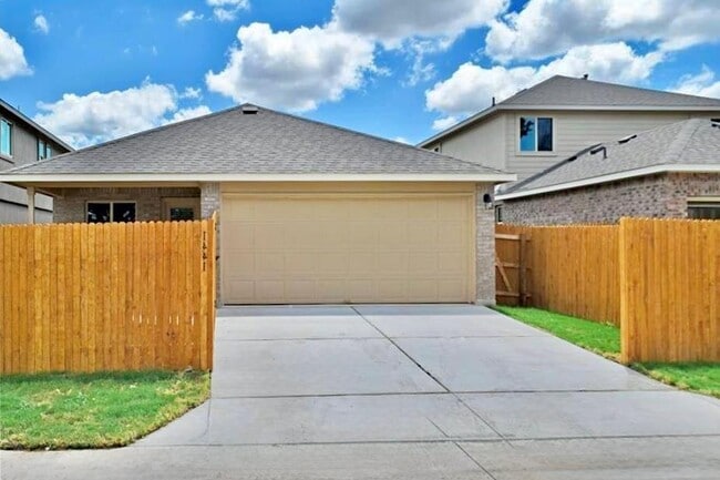 Building Photo - 1024 Britt Ln