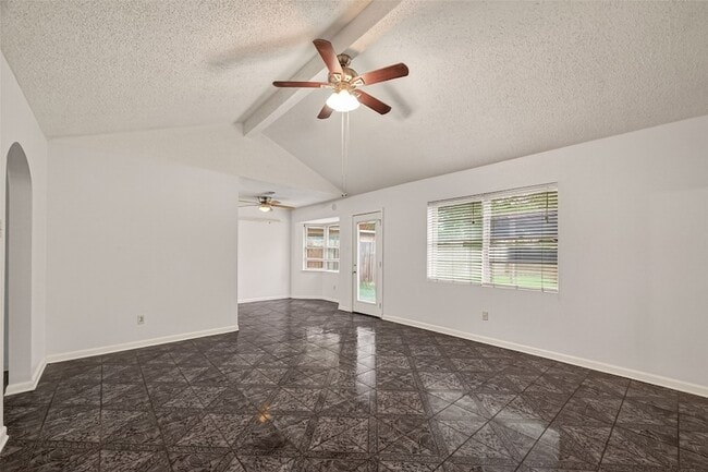 Building Photo - 16219 Rill Ln