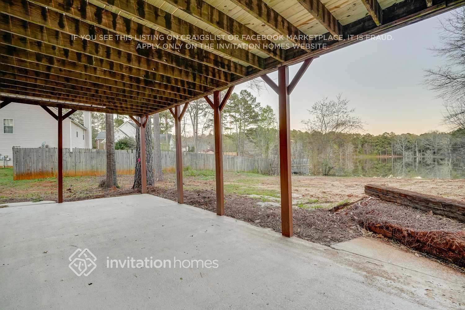 Building Photo - 482 Waterfront Dr