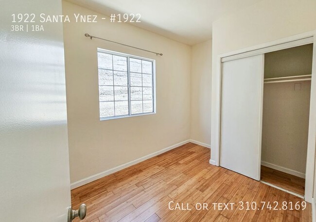 Building Photo - Beautiful 3b/1b unit in your favorite neig...