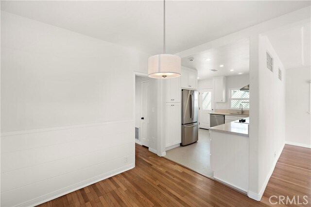 Building Photo - 580 Park Ave