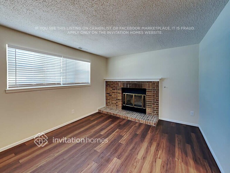 Building Photo - 6660 Bugle Dr