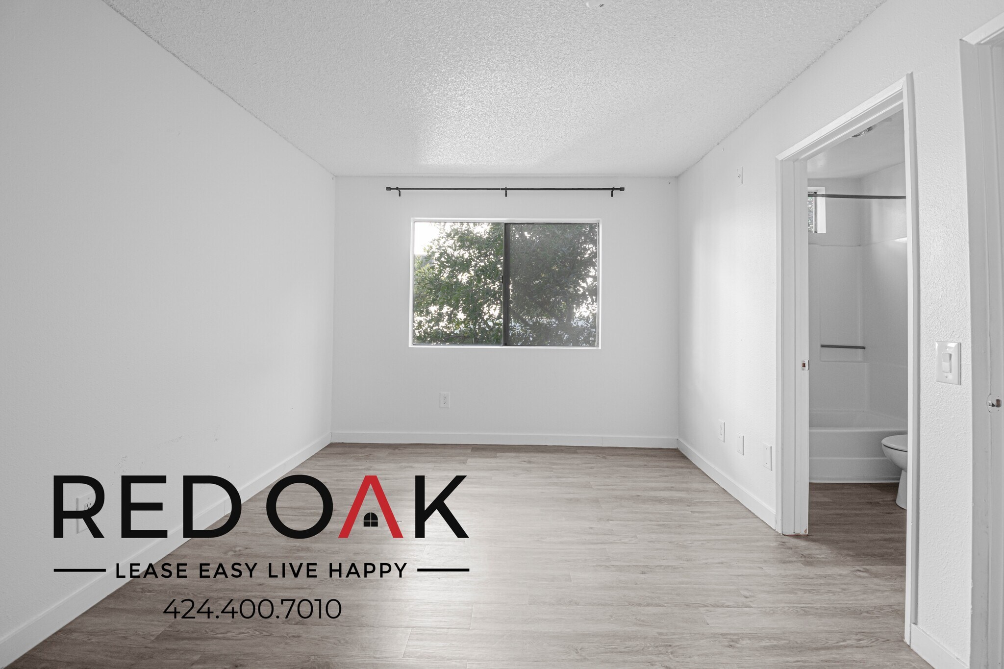 Building Photo - 11817 Victory Blvd