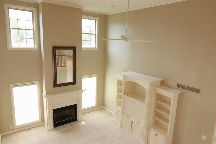 Great Room - 5304 Wolfpen Woods Dr.