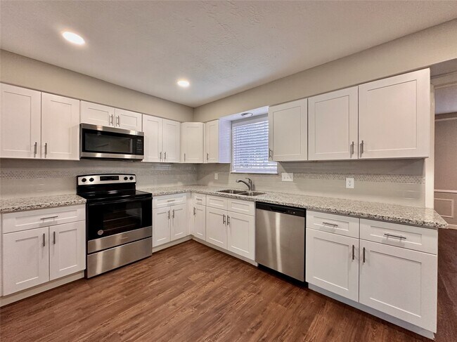 Building Photo - 3439 Aspen Bend Dr