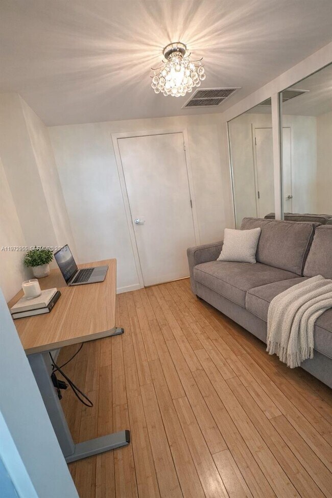 Building Photo - 1455 Ocean Dr