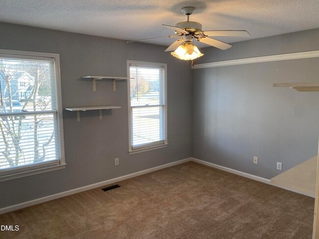 Building Photo - 1309 Squire Ridge Dr