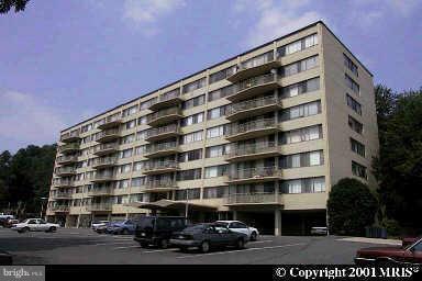 Building Photo - 5353 Columbia Pike