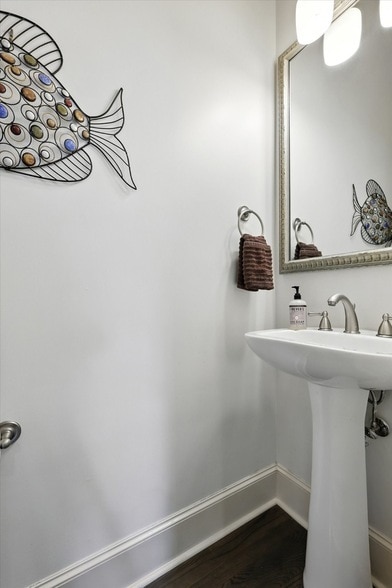 Building Photo - 1500 Pecos St